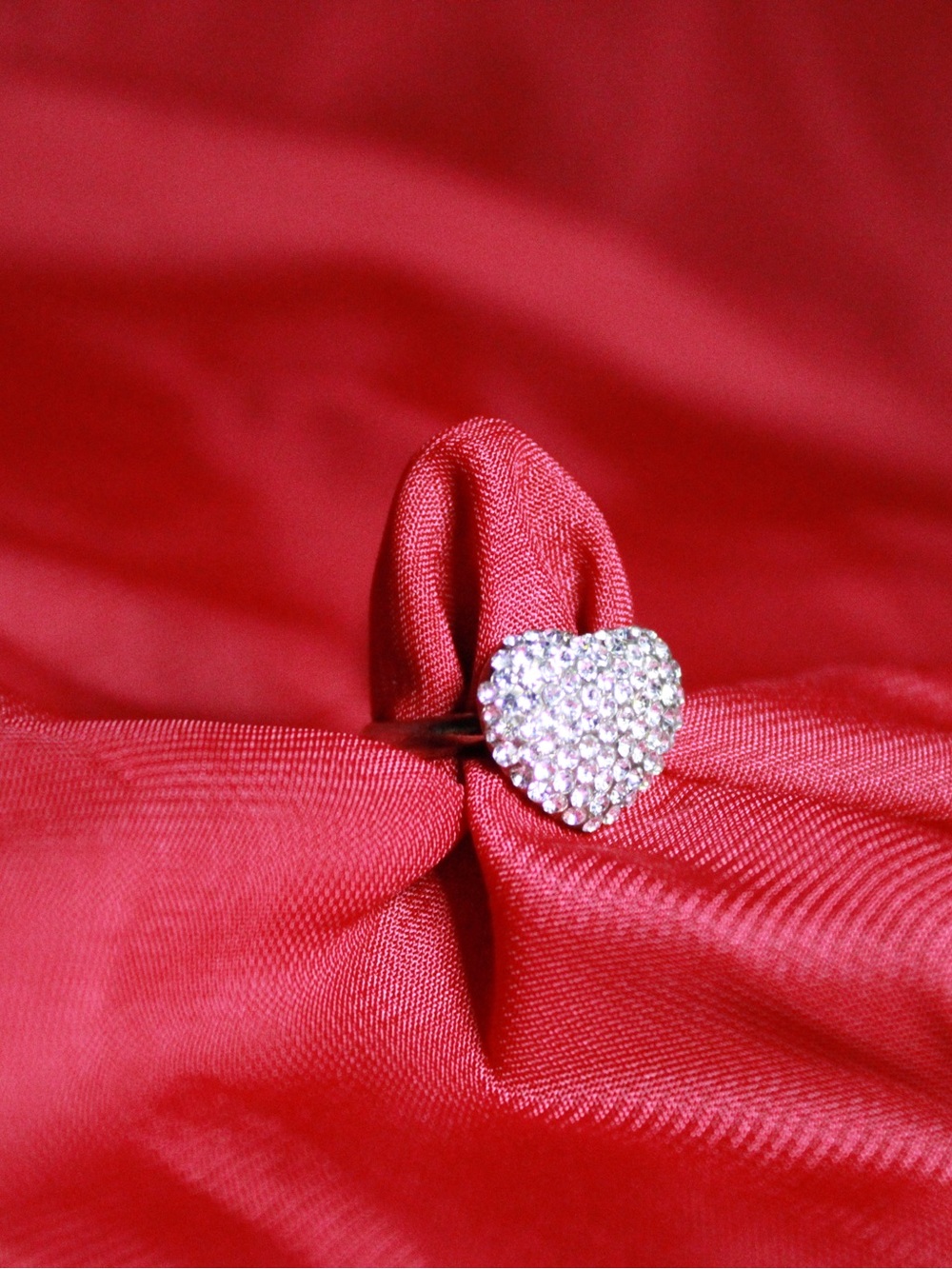 Vintage Gold Heart Ring with Tiny Gemstones
